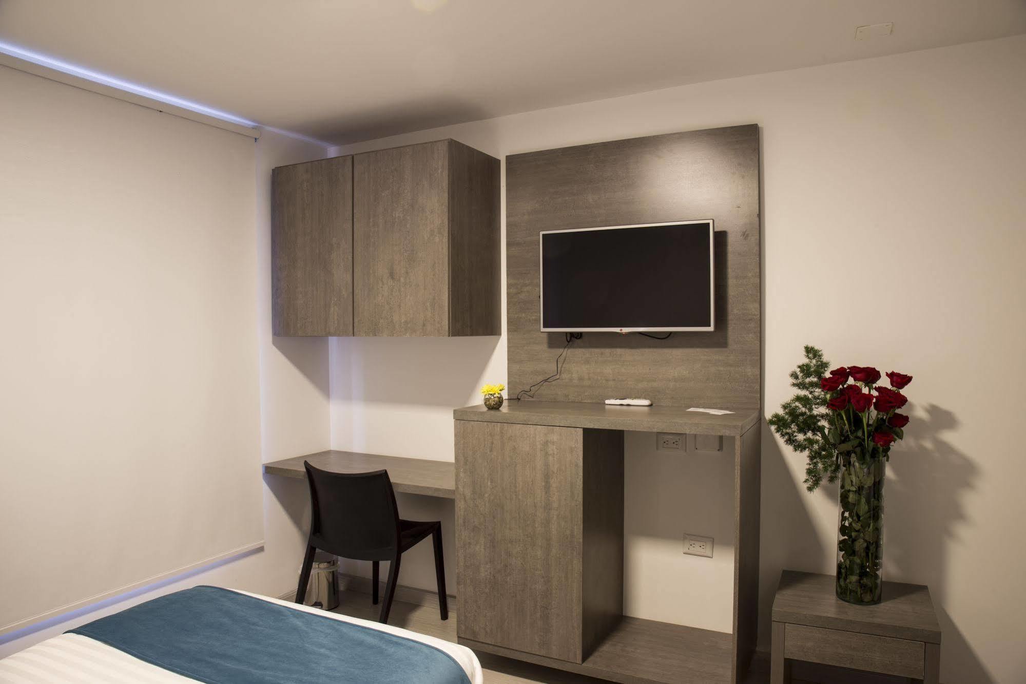 Agora Suites Self-Service Boutique Hotel Bogota Bagian luar foto