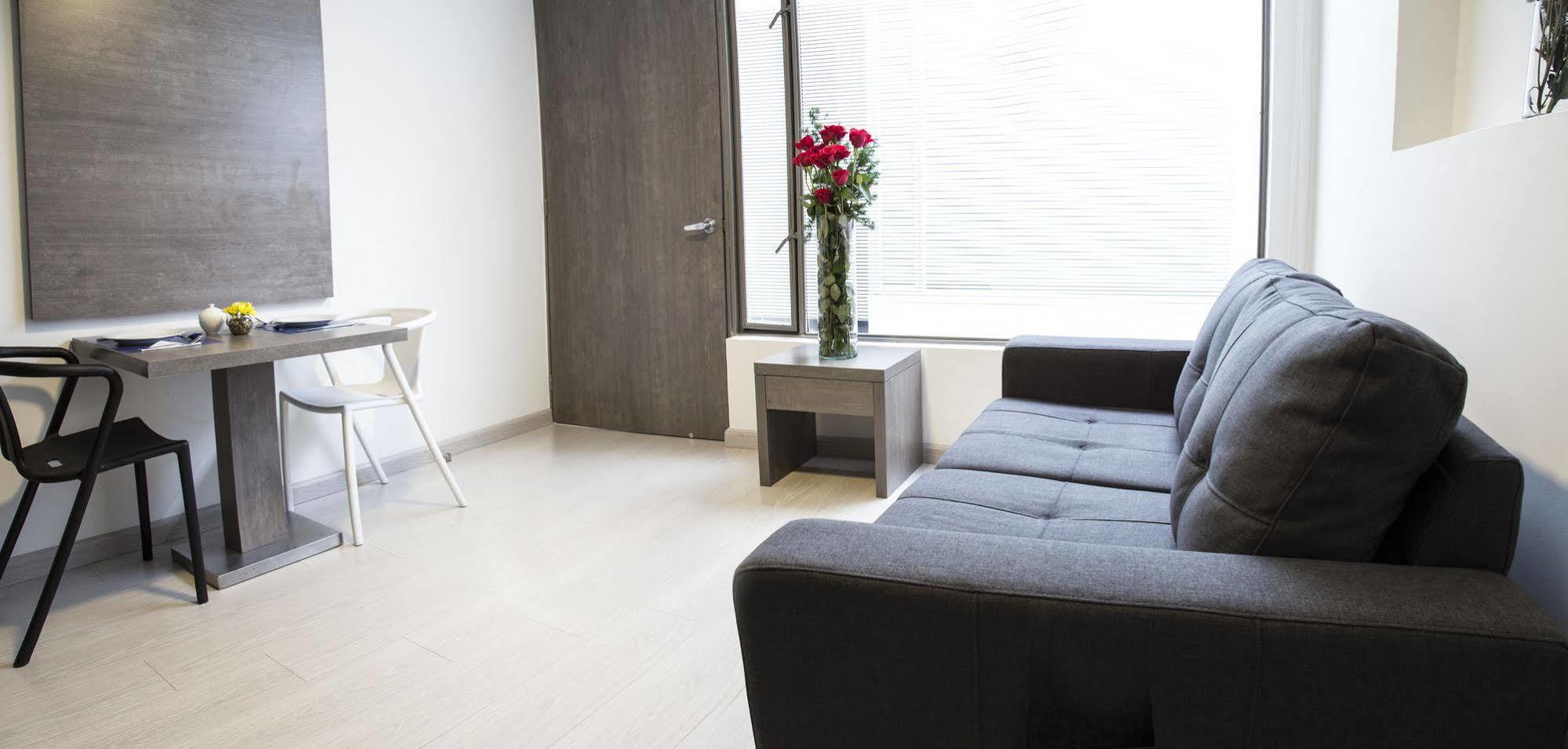 Agora Suites Self-Service Boutique Hotel Bogota Bagian luar foto